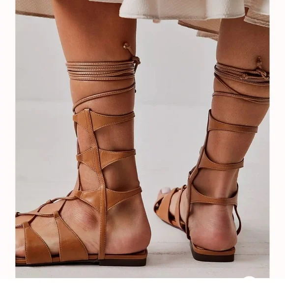 Free people gladiator tie up sandals - Picture 3 of 11